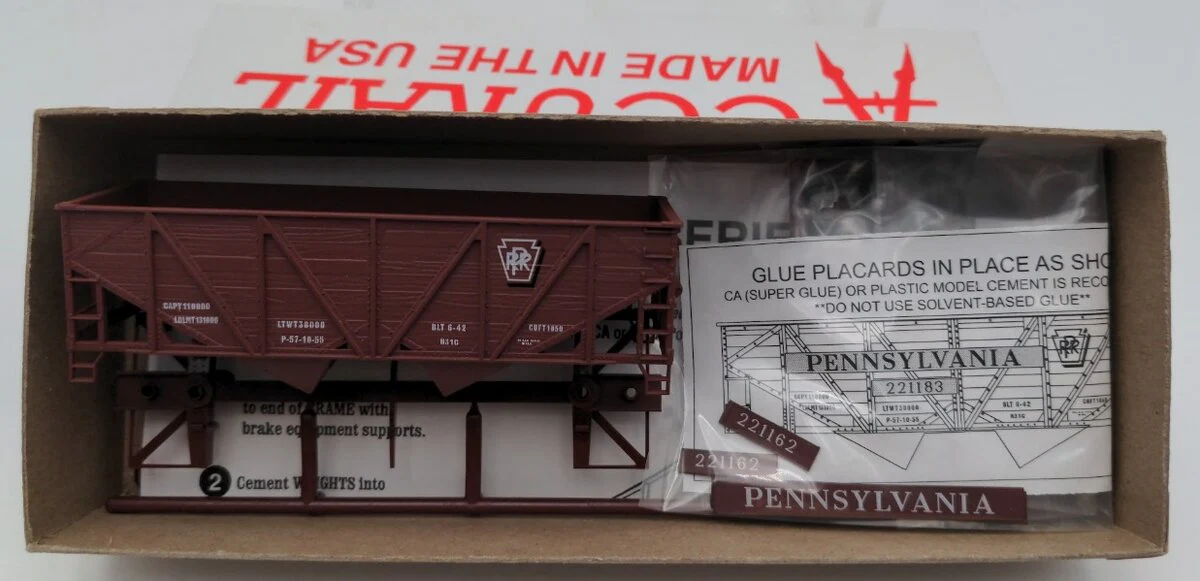 Accurail 221162 HO Scale Pennsylvania 55-Ton Woos-Side Hopper Kit