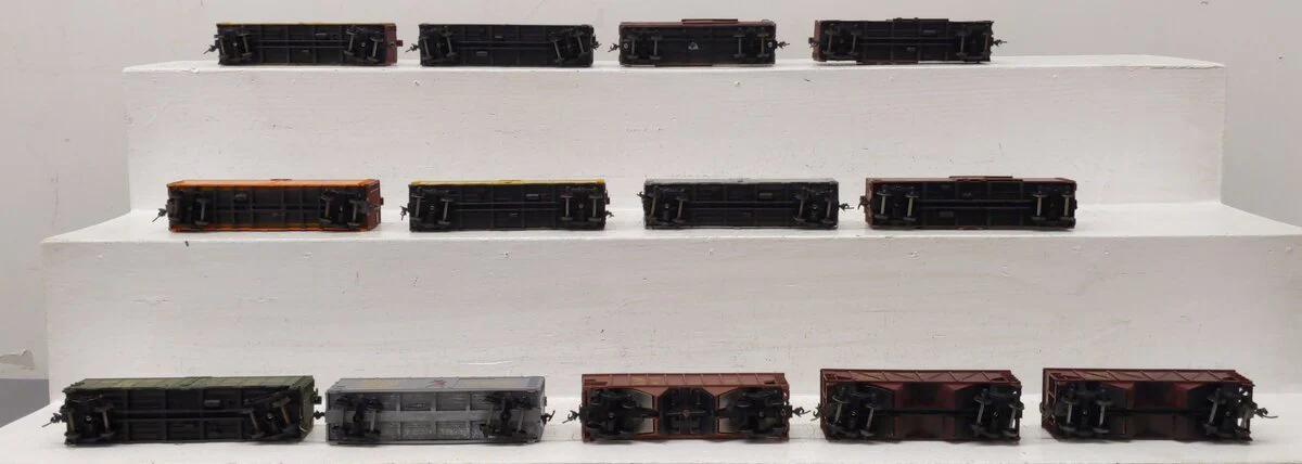 AHM & Others HO Scale Assorted Freight Cars [13] EX - Image 3
