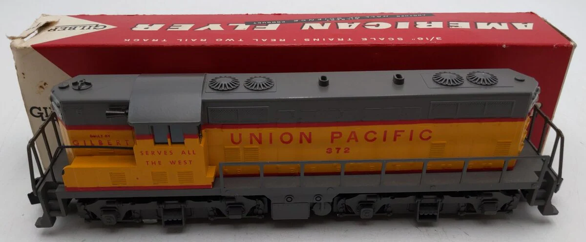 American Flyer 372 Vintage S Union Pacific GP-7 Powered Diesel Locomotive VG/Box