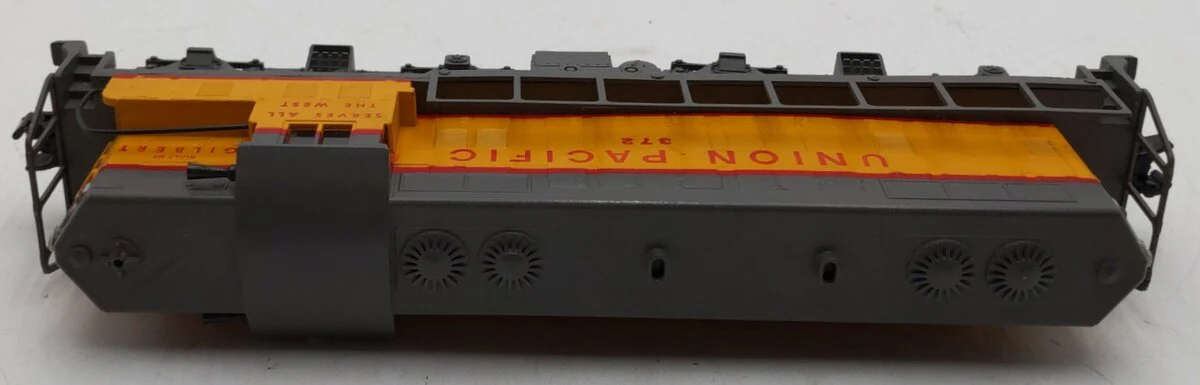 American Flyer 372 Vintage S Union Pacific GP-7 Powered Diesel Locomotive VG/Box - Image 4