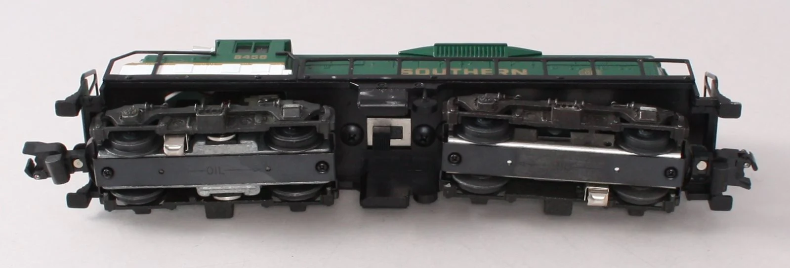American Flyer 4-8458 S Gauge Southern GP-9 Diesel Locomotive NIB - Image 10