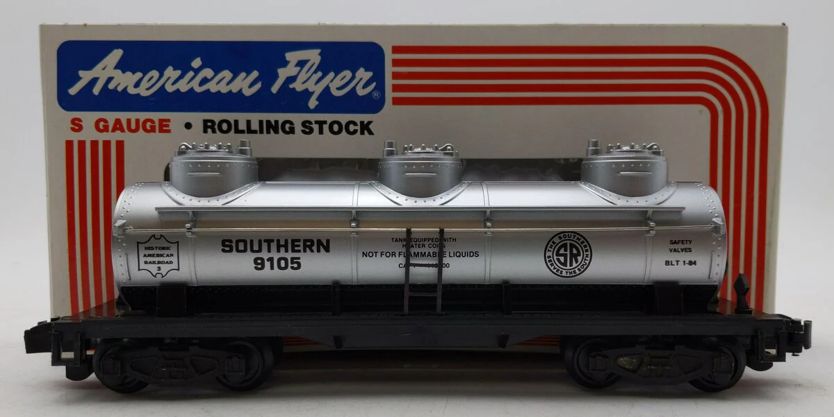 American Flyer 4-9105 S Gauge Southern Triple Dome Tank Car NIB