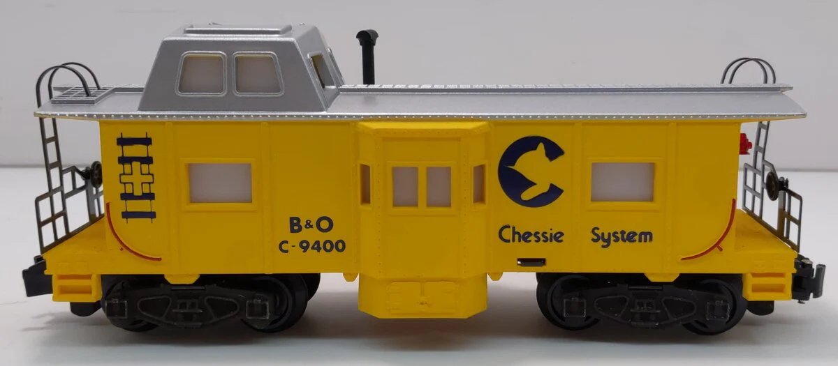 American Flyer 4-9400 S Gauge Chessie System Caboose #9400 LN/Box - Image 2