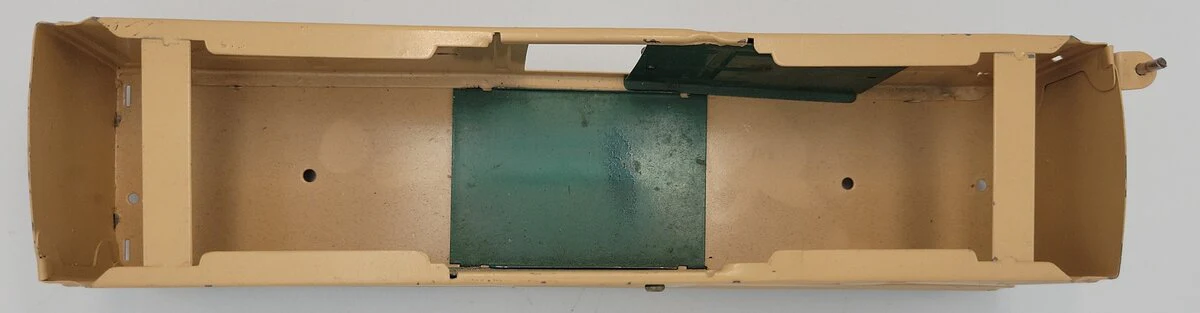 American Flyer 408-50 Prewar O Gauge Tan Tinplate Boxcar Shell, Frame & Doors - Image 2