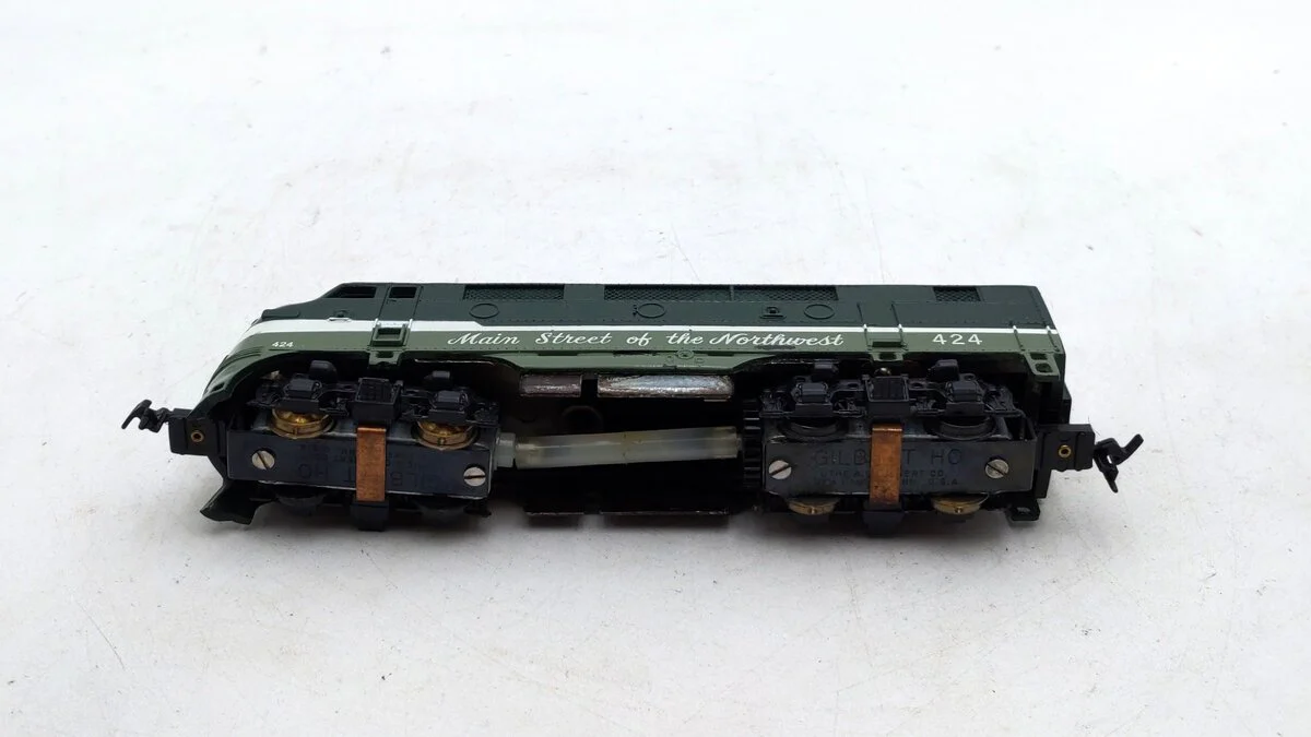 American Flyer 424 HO Scale Northern Pacific F-3A Dummy Diesel Locomotive VG - Image 3
