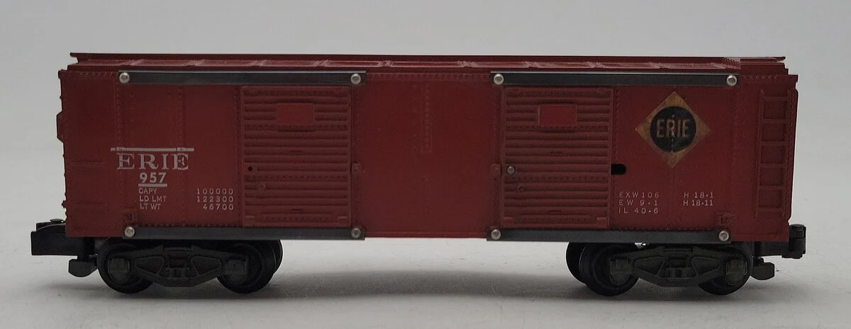 American Flyer 957 VIntage S Erie Operating Tuscan/White Boxcar VG