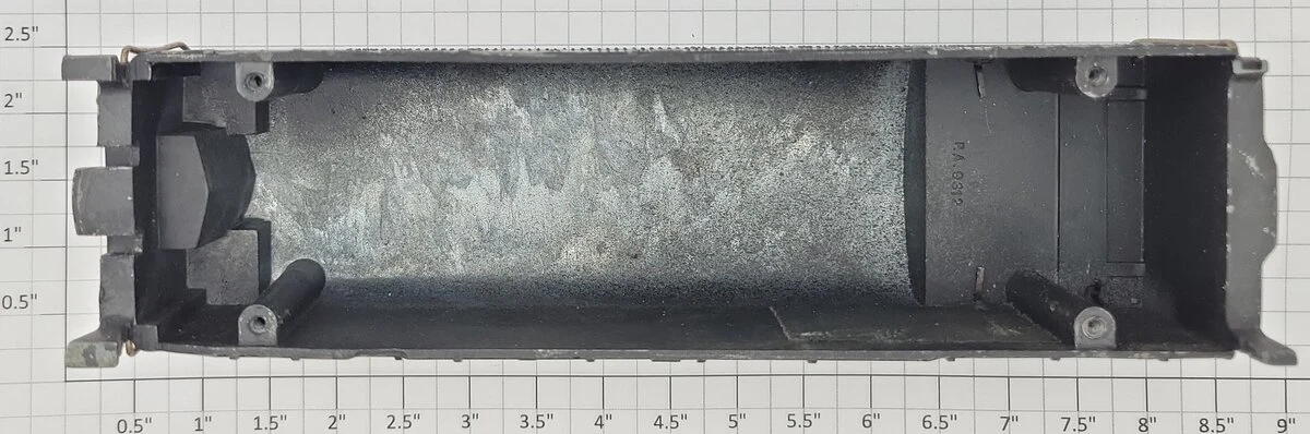 American Flyer PA9312 S Cast New York Central Tender Shell w/ Broken Step & Hook - Image 4