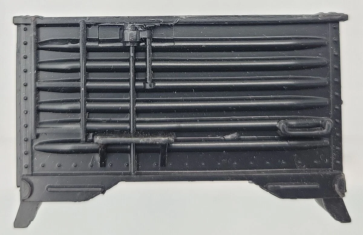 American Flyer PA9986 S Scale Black Baltimore and Ohio Gondola Body Shell #9301 - Image 4