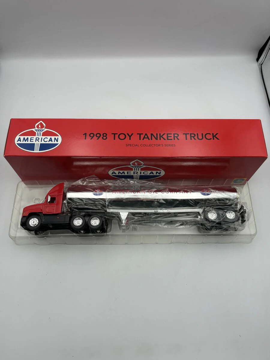 Amoco 1:24 American 1998 Toy Tanker Truck