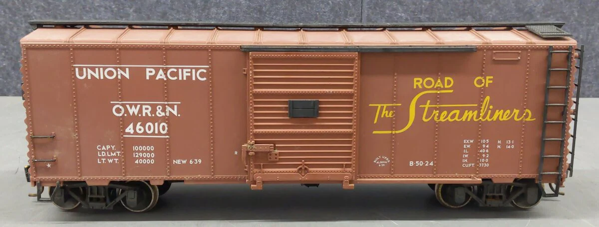 Aristo-Craft 46010 G Union Pacific Boxcar W/ Metal Wheels EX