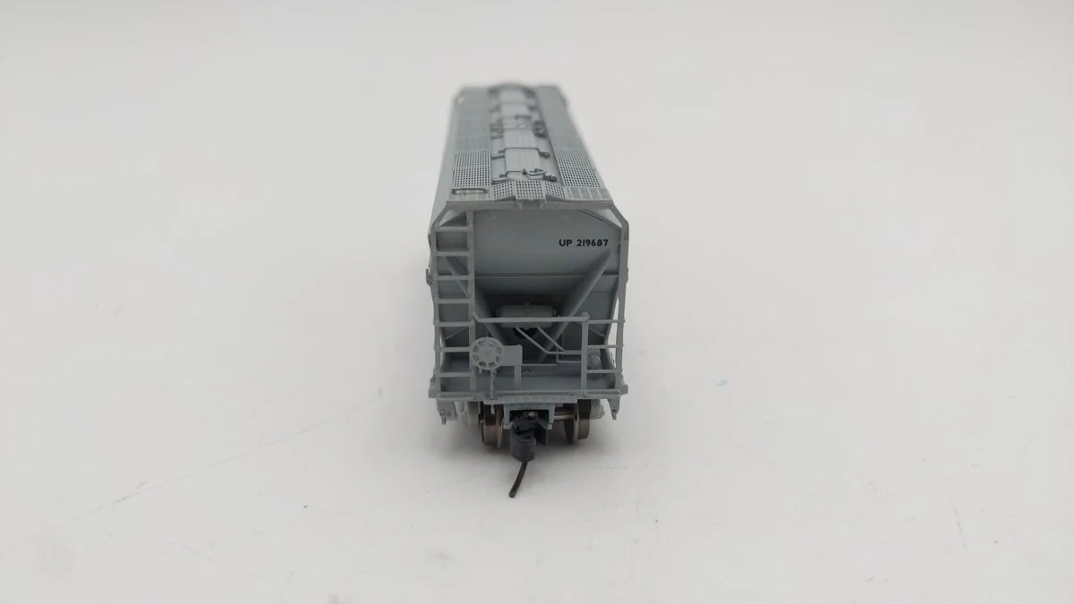 Athearn 23458 N Scale Union Pacific Hopper Car #219687 LN/Box - Image 5