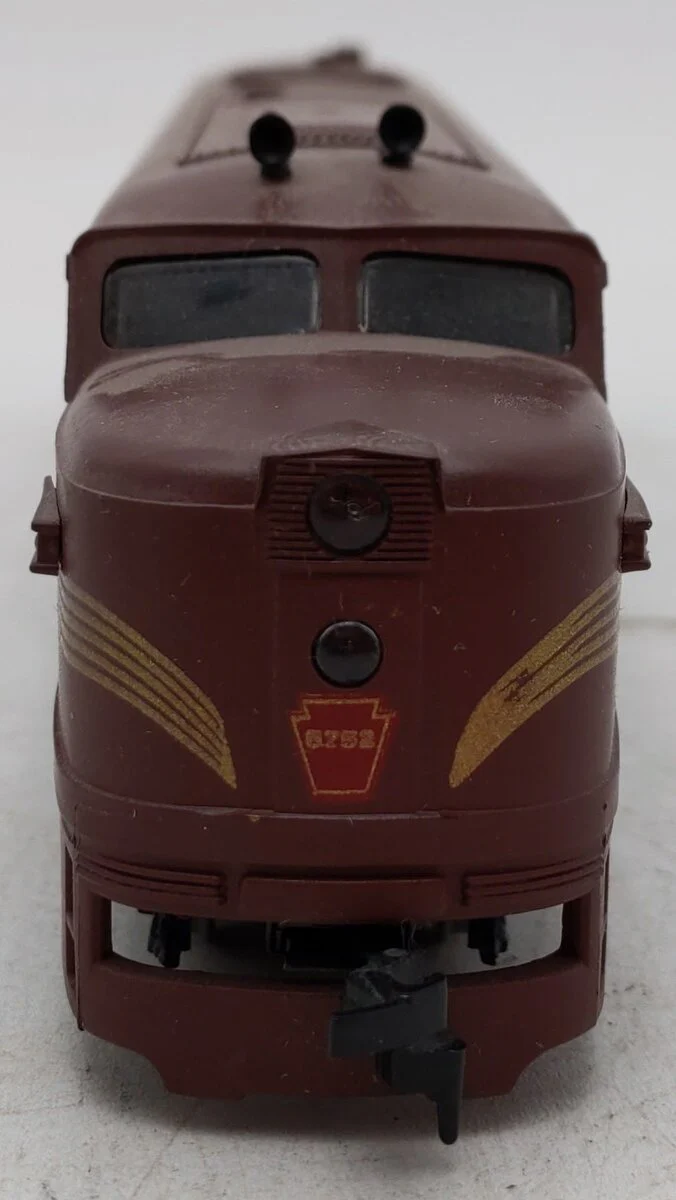 Athearn 3304 HO Scale Pennsylvania RR PA-1 Powered Diesel Locomotive #5752 EX/Box - Image 4