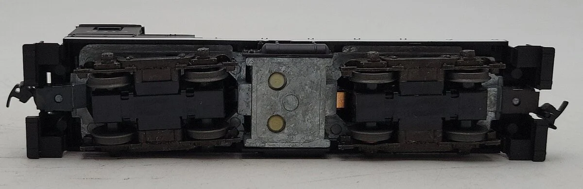 Athearn 3706 NYC S-12 Powered Diesel Locomotive EX/Box - Image 6