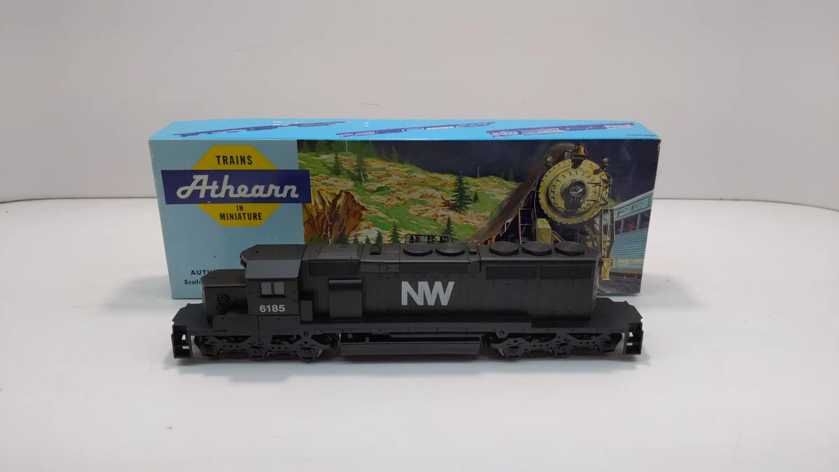 Athearn 4406 HO Norfolk & Western SD40-2 Dummy Locomotive #6185 EX/Box