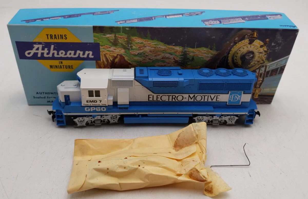 Athearn 4765 HO EMD Demo GP60 Powered Diesel Locomotive #7 LN/Box