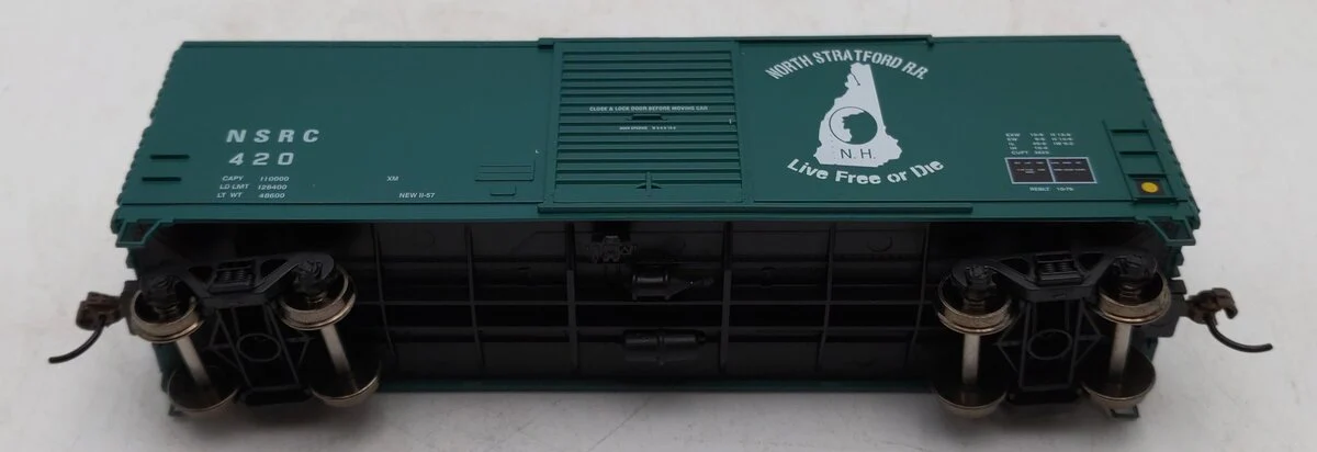 Athearn 67742 HO North Stratford RTR 40' Modern Boxcar #420 LN/Box - Image 4
