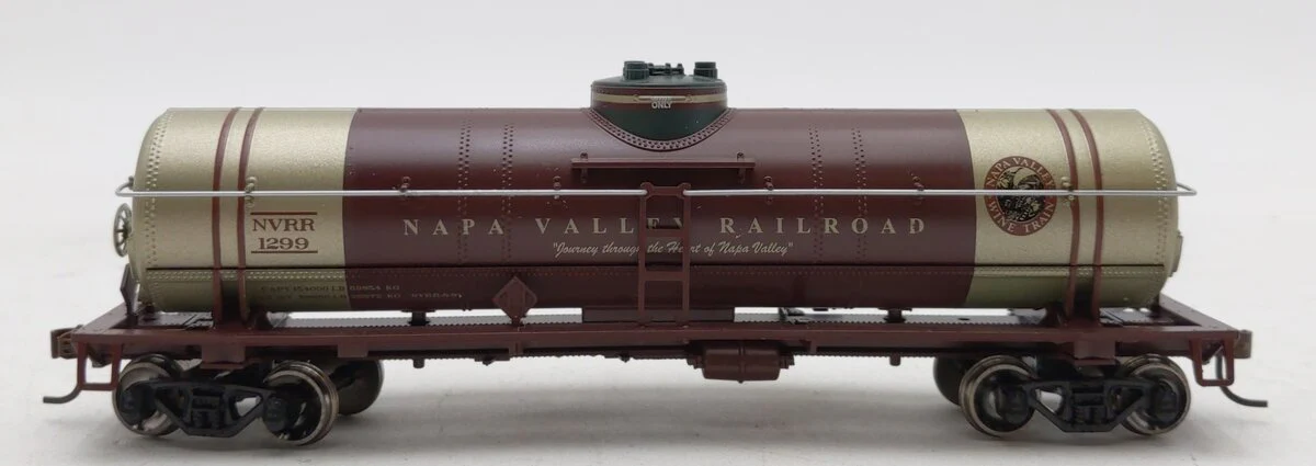 Athearn 8507 HO Scale Napa Valley Railroad Single-Dome Tank Car #1299 LN/Box - Image 2