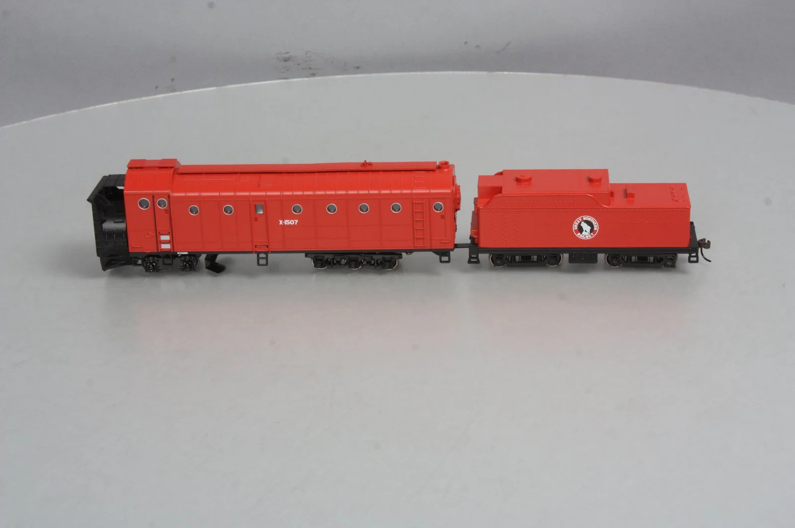 Athearn 93808 HO Scale Great Norther Rotary Snowplow & Tender - Image 2