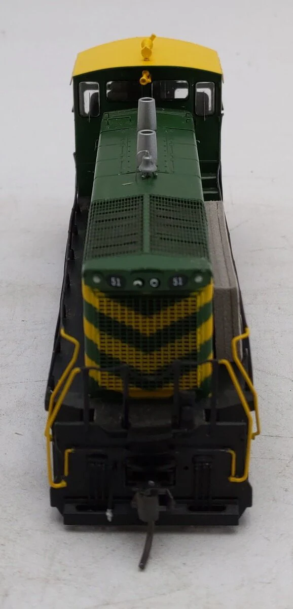 Athearn 96663 HO Missouri Kansas Texas RTR SW1500 Diesel Locomotive #51 EX/Box - Image 5