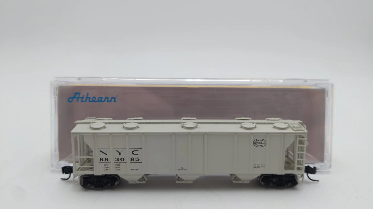 Athearn ATH-1727 N Scale New York Central Covered Hopper #883085 LN/Box