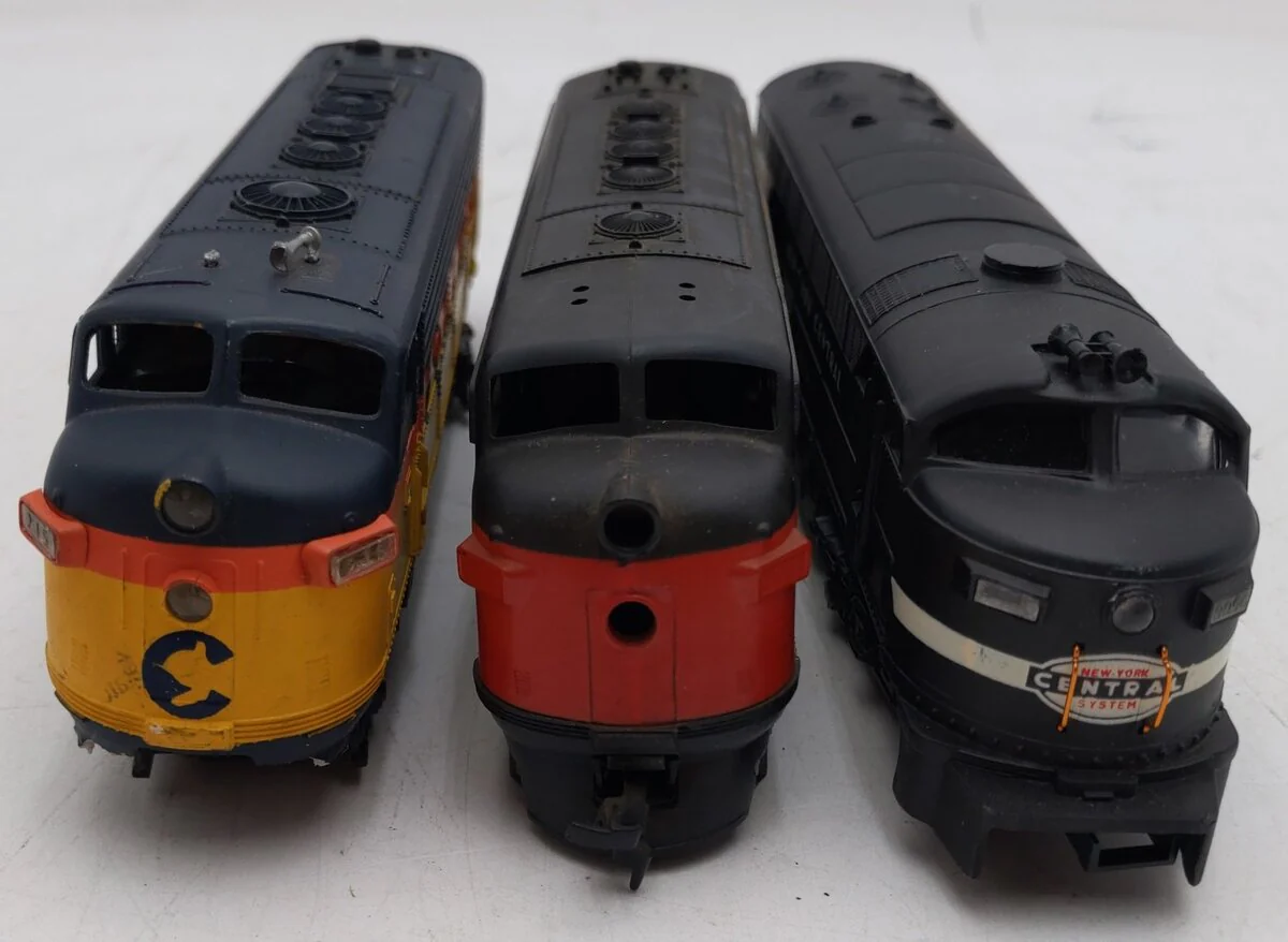 Athearn & Bachmann HO Scale Assorted Diesel Locomotives: #7071, 103, & 6603 [3] EX - Image 5