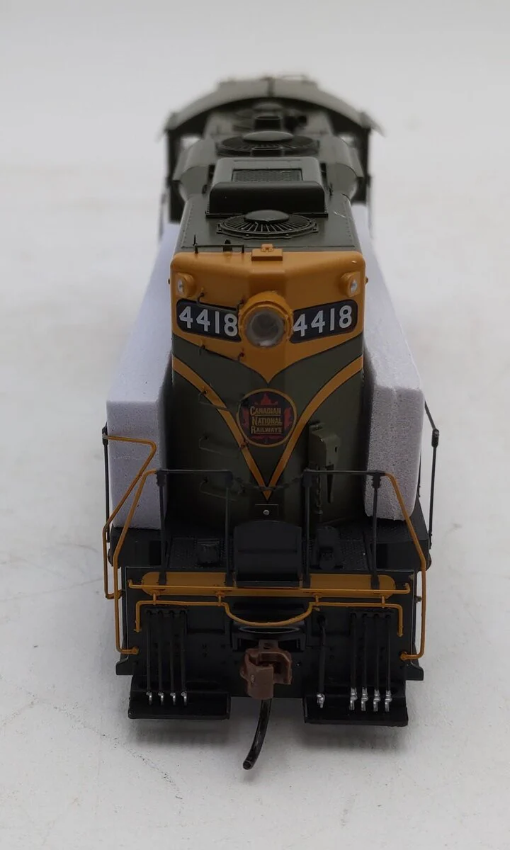 Athearn G62850 HO Canadian National GP9 Diesel Locomotive #4418 LN/Box - Image 5
