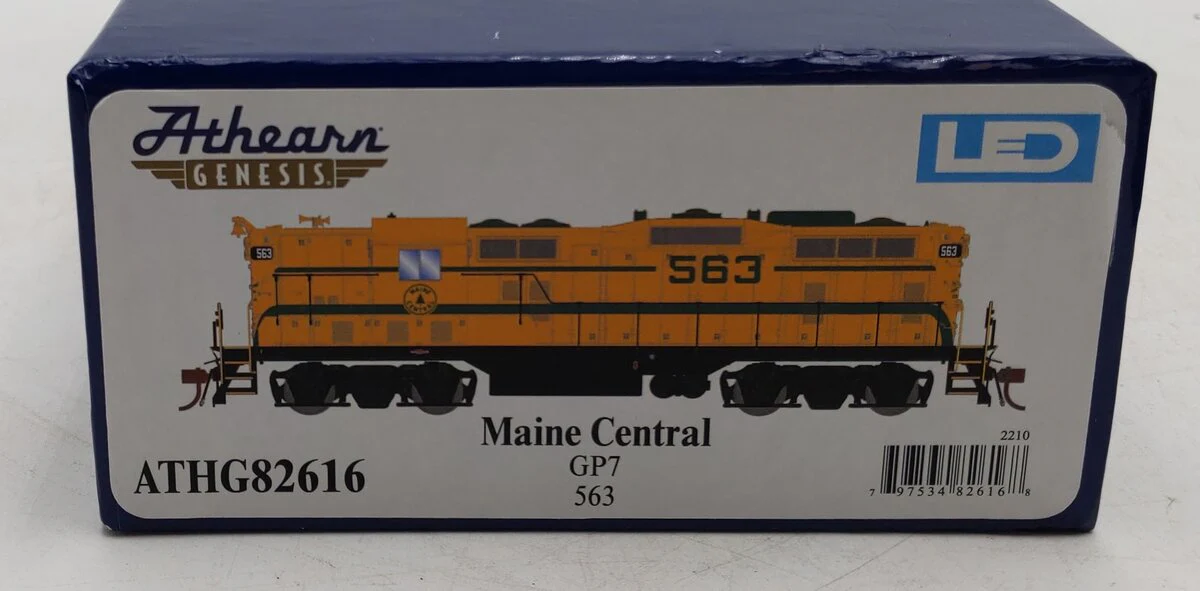 Athearn G82616 HO Scale Maine Central GP7 Diesel Locomotive #563 LN/Box - Image 6