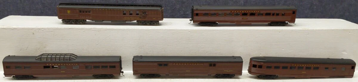 Athearn & Rivarossi HO Scale Pennsylvania Railroad Passenger Cars [5] VG