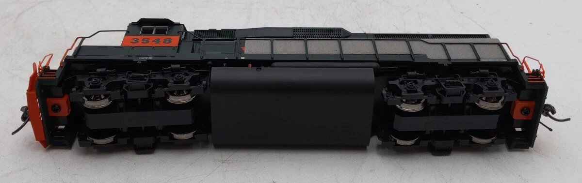 Atlas 10000977 HO Scale Western Pacific GP40-2 Diesel Locomotive #3548 LN/Box - Image 6
