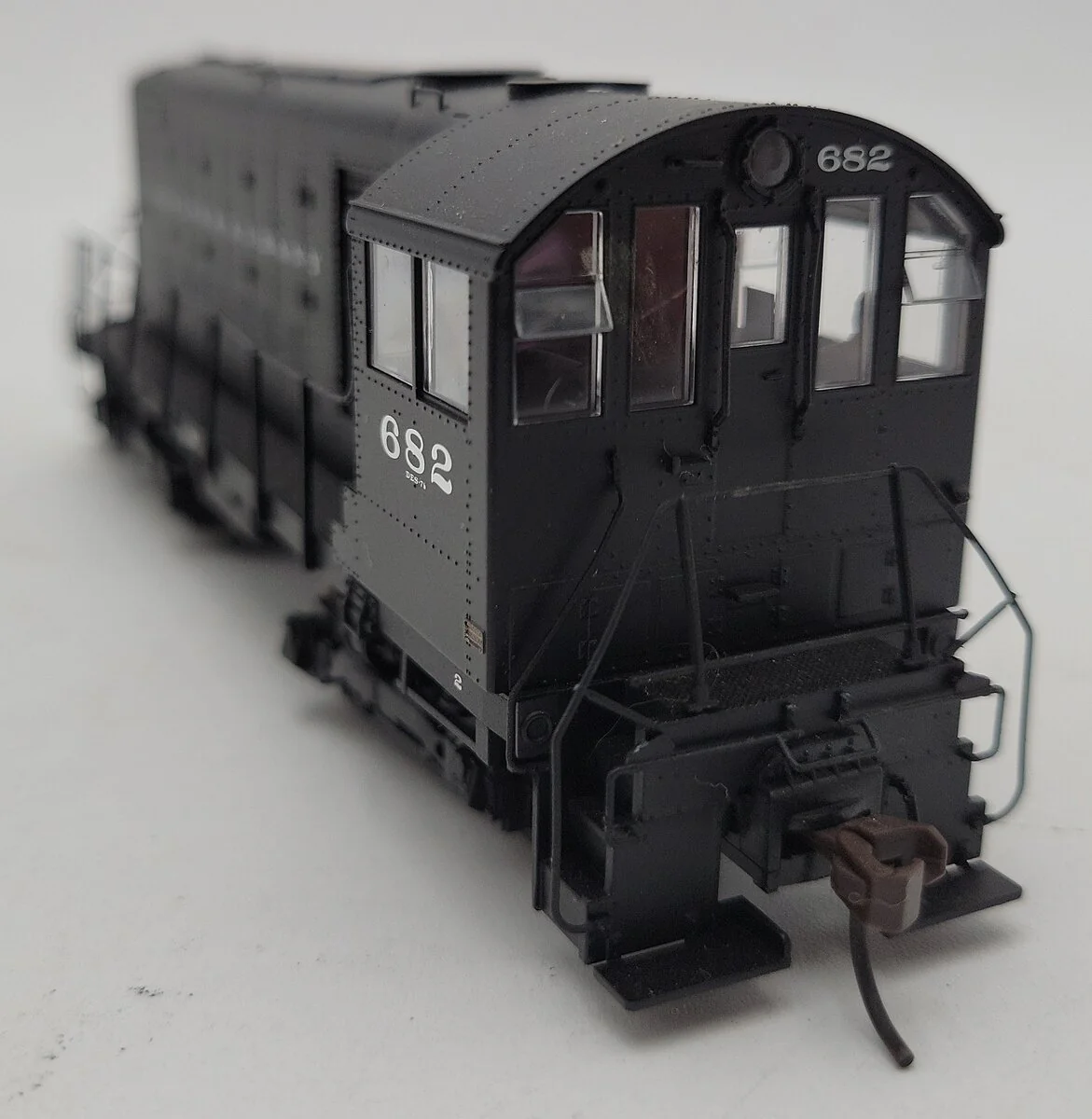 Atlas 10001591 HO Scale Boston & Albany HH660 Diesel Locomotive #682 LN/Box - Image 6
