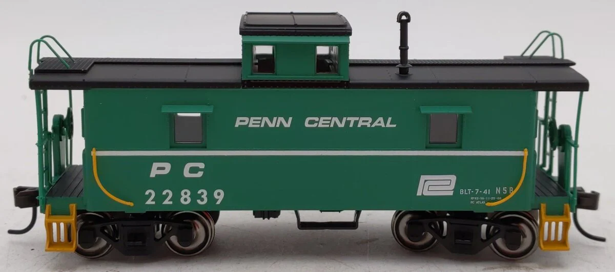 Atlas 11320 HO Penn Central Cupola Caboose #22839 LN/Box - Image 2