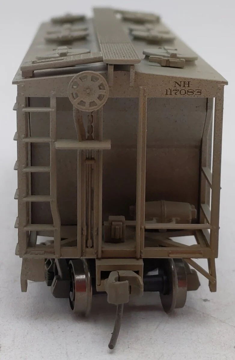 Atlas 17206 HO Scale New Haven Custom Weathered Covered Hopper #117083/Box - Image 4