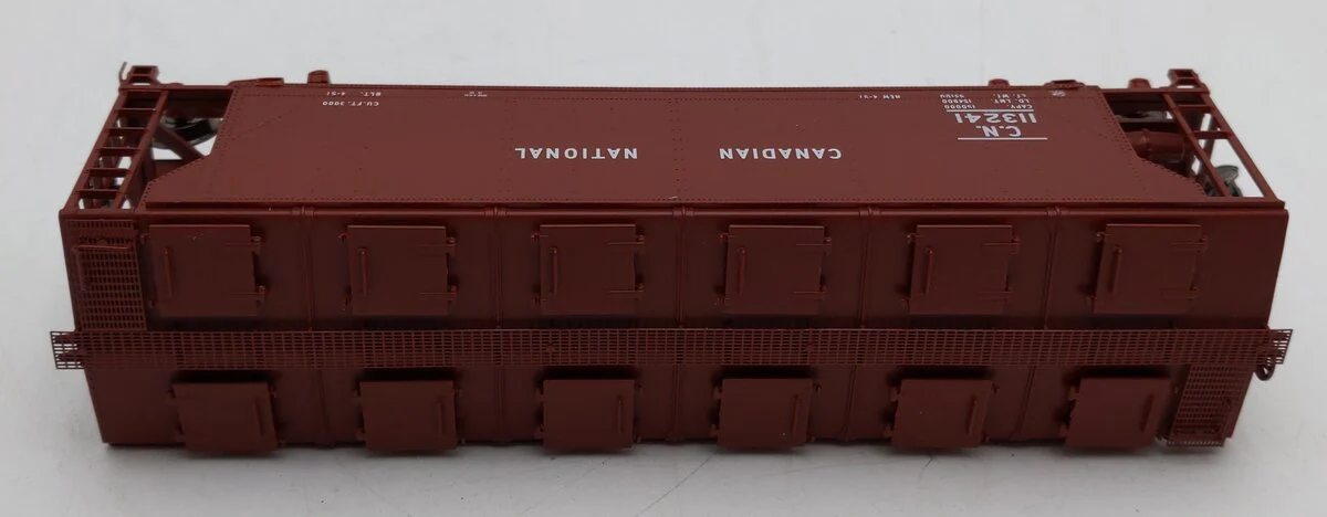 Atlas 20006359 HO CN 12 Hatch Slab Side Covered Hopper #113241 LN - Image 4