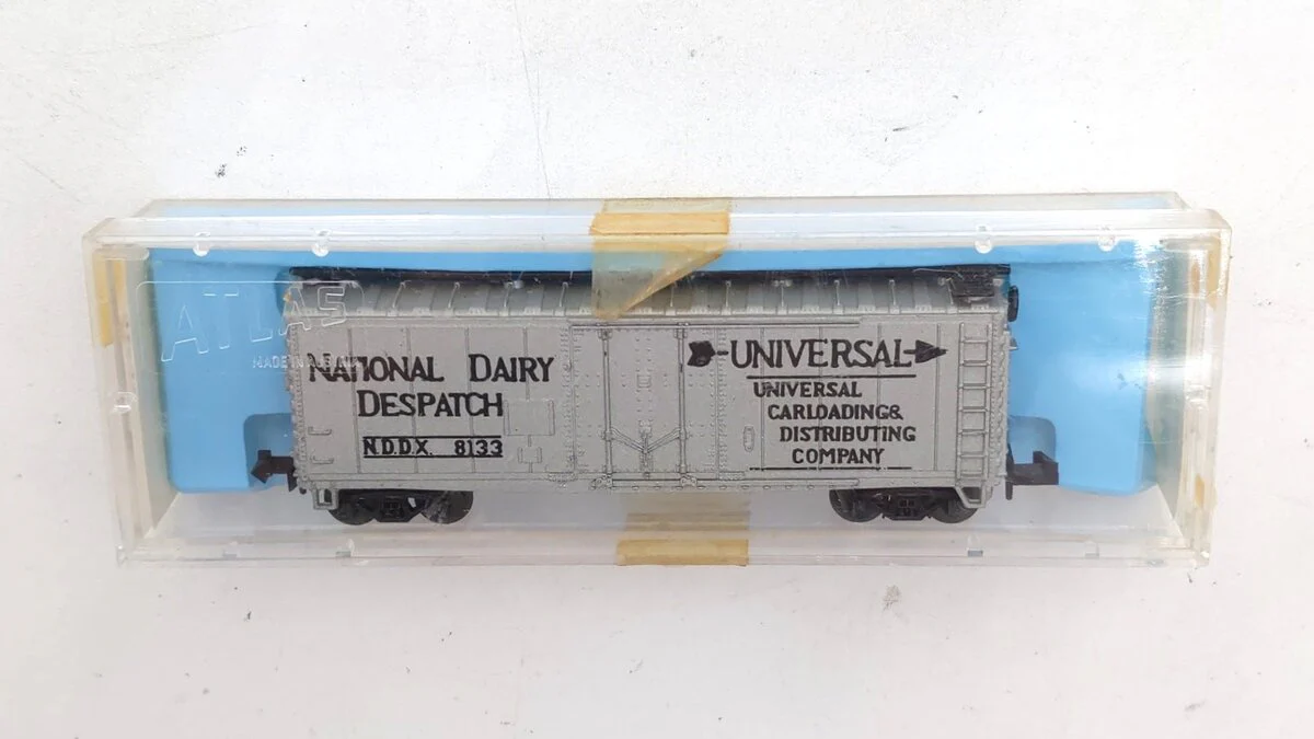 Atlas 2222 N Scale National Dairy Despatch NDDX 40' Refrigerator Car #8133 LN/Box