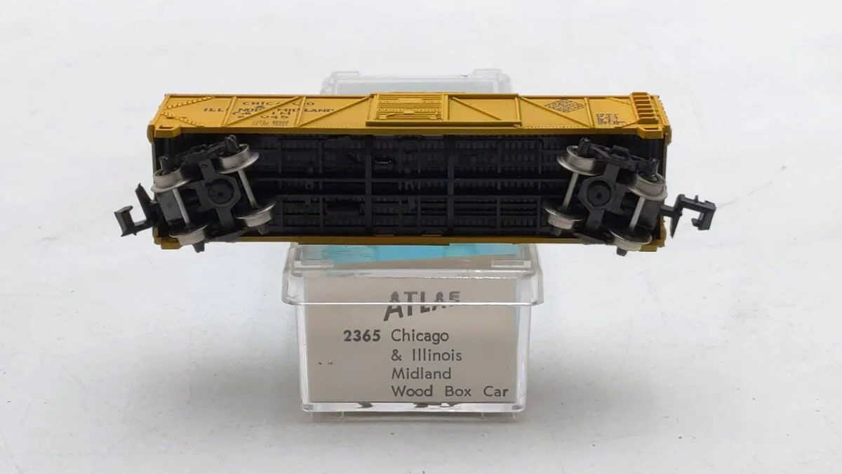 Atlas 2365 N Scale Chicago & Illinois Midland 40' Wood Boxcar #8045 LN/Box - Image 3