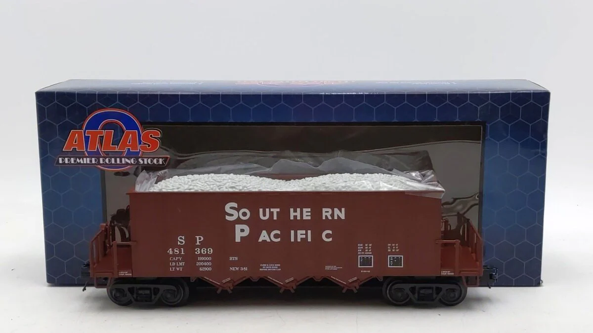 Atlas 3001465-3 O Gauge Southern Pacific Rapid Discharge Hopper #481369 (3-Rail) LN/Box