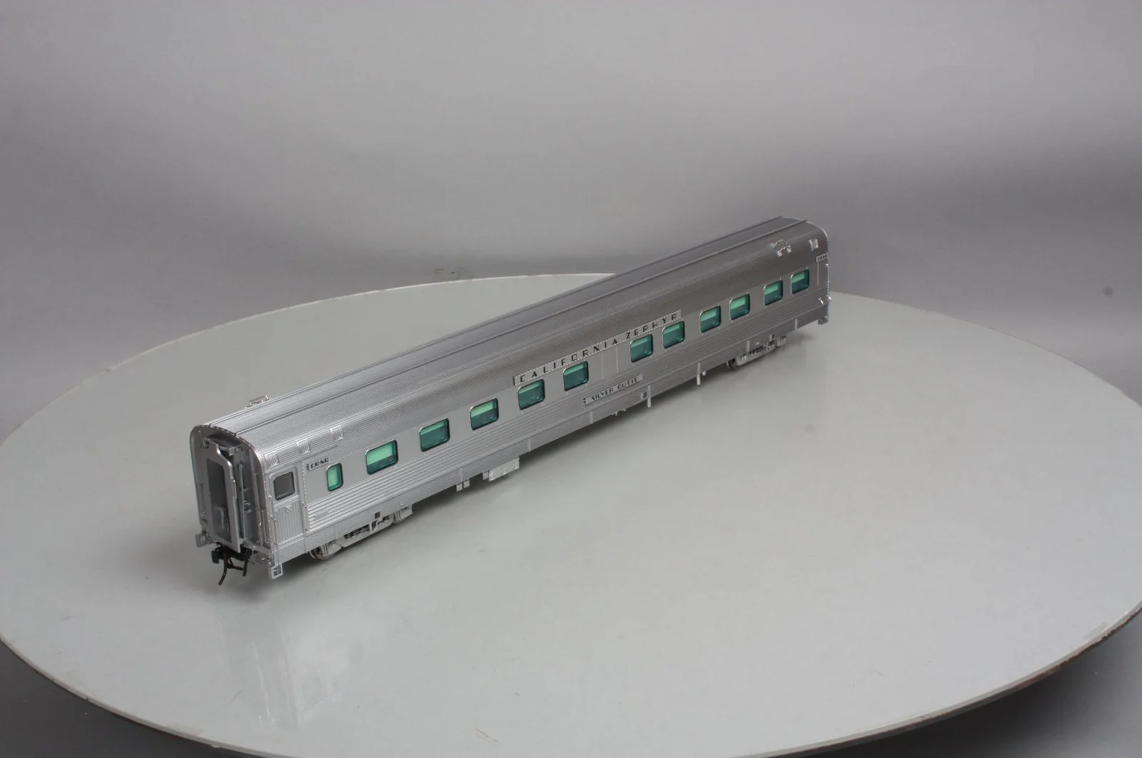 Atlas 3002176-1 O Cali Zephyr CB&Q "Silver Butte" 10-6 Sleeper Car (2-Rail) LN/Box - Image 6