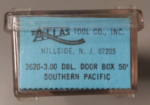 Atlas 3620 N Southern Pacific 50' Double Door Boxcar #207302 LN/Box - Image 2