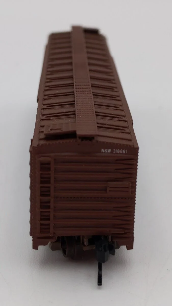 Atlas 36433 N Scale N&W 50' Double Door Boxcar #318661 EX/Box - Image 5