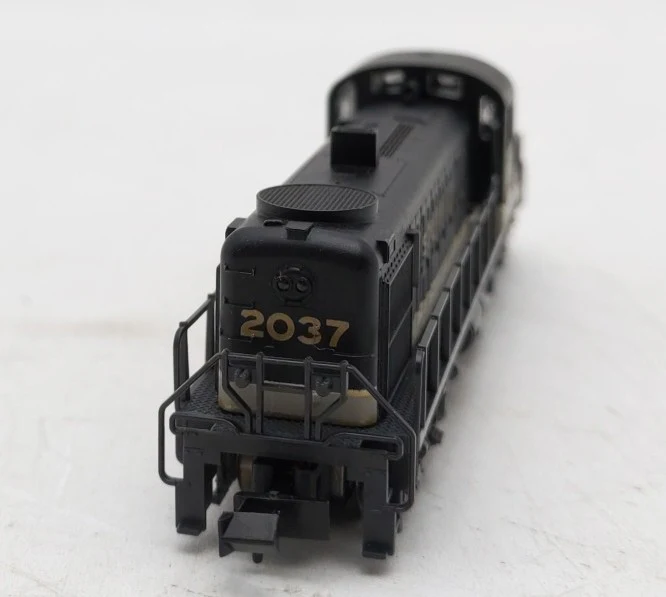 Atlas 42011 N Scale Southern Alco RS-3 Diesel Locomotive #2037 EX/Box - Image 6