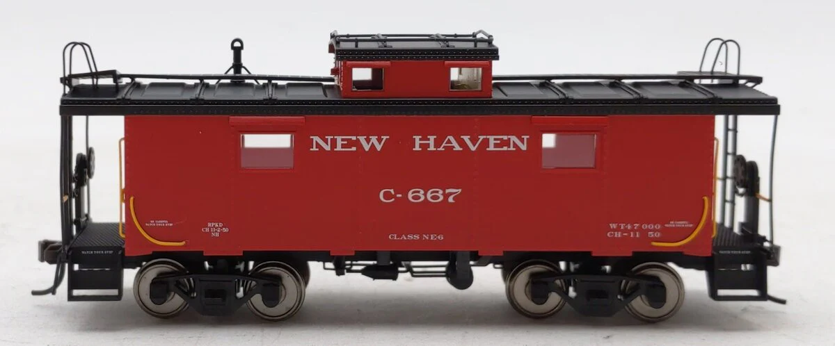 Atlas 6303-1 HO Scale New Haven NE-6 Caboose #C-667 MT/Box