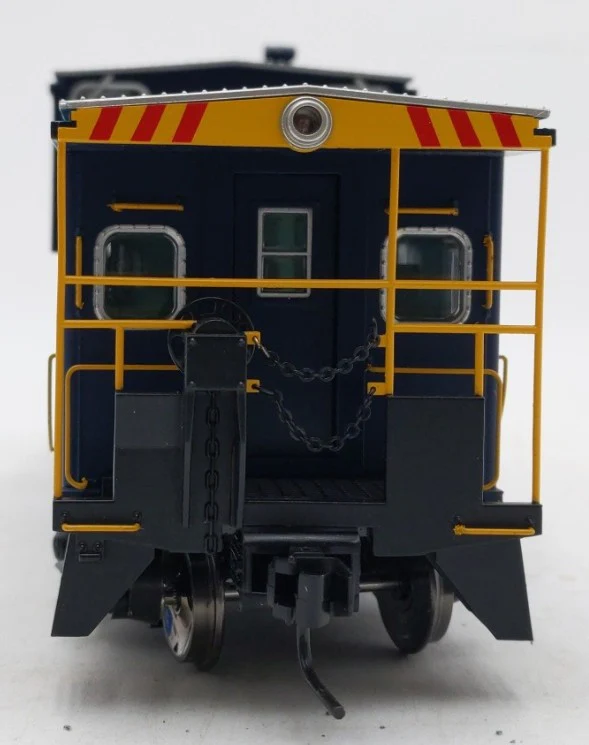 Atlas 7602-2 O Scale Chesapeake & Ohio Extended Vision Caboose #3289 [2-Rail] LN/Box - Image 3