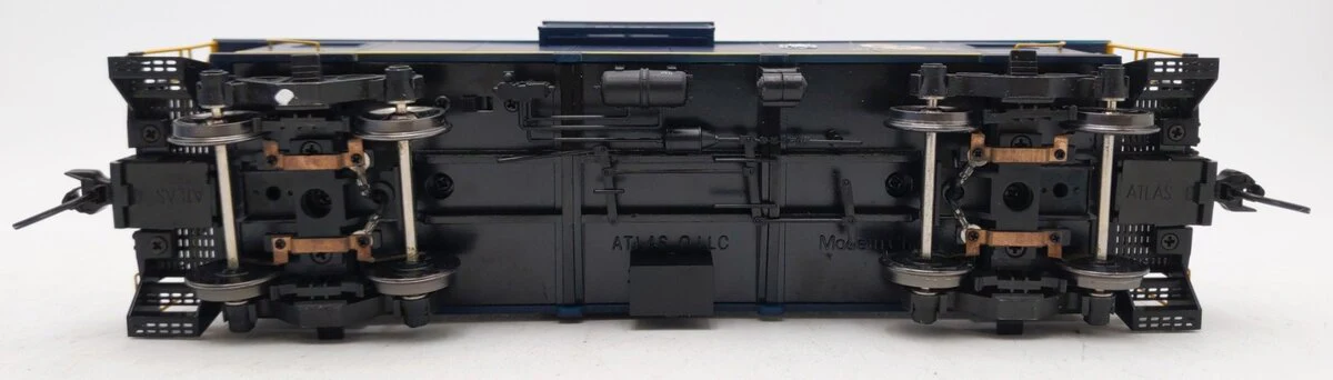 Atlas 7602-2 O Scale Chesapeake & Ohio Extended Vision Caboose #3289 [2-Rail] LN/Box - Image 7