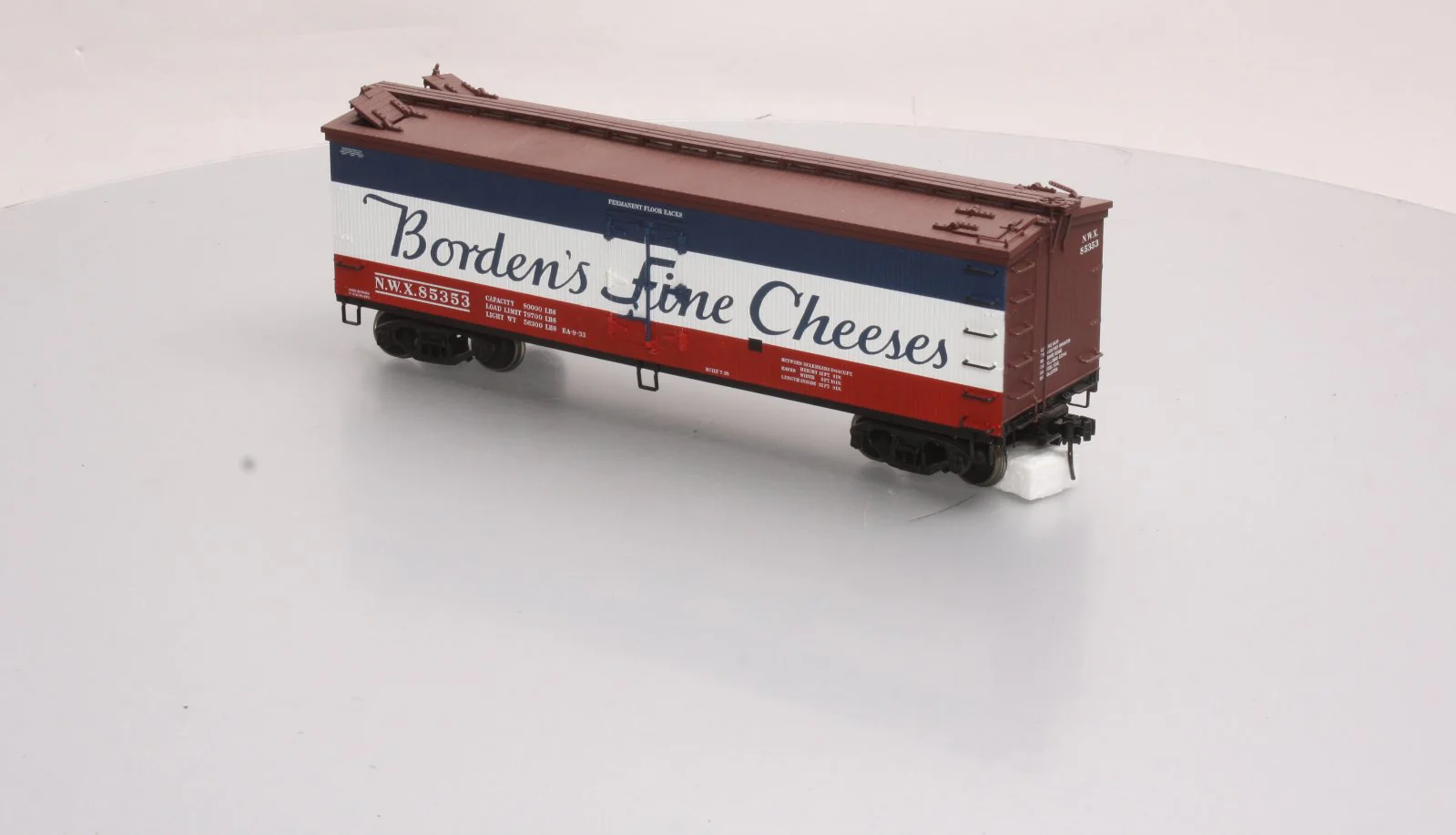 Atlas 7704-2 O Borden's Fine Cheese 40' Woodside Reefer Car #85353 (2-Rail) NIB - Image 7