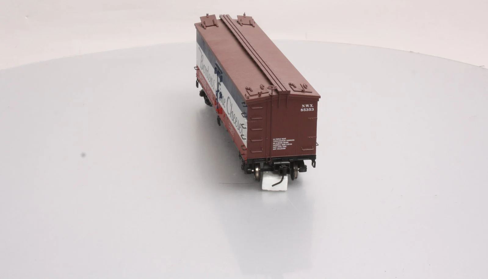 Atlas 7704-2 O Borden's Fine Cheese 40' Woodside Reefer Car #85353 (2-Rail) NIB - Image 8