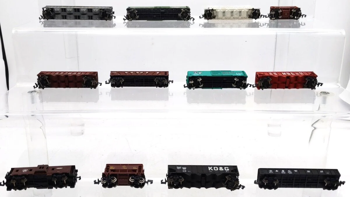 Atlas/AHM/Other N Scale Freight Cars [12] EX - Image 4