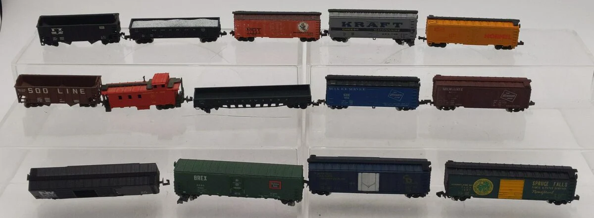 Atlas Bachmann Con-Cor & Rapido Assorted freight cars [14] VG