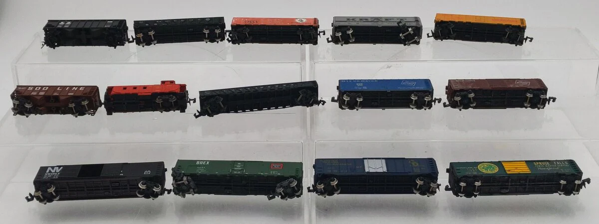 Atlas Bachmann Con-Cor & Rapido Assorted freight cars [14] VG - Image 2