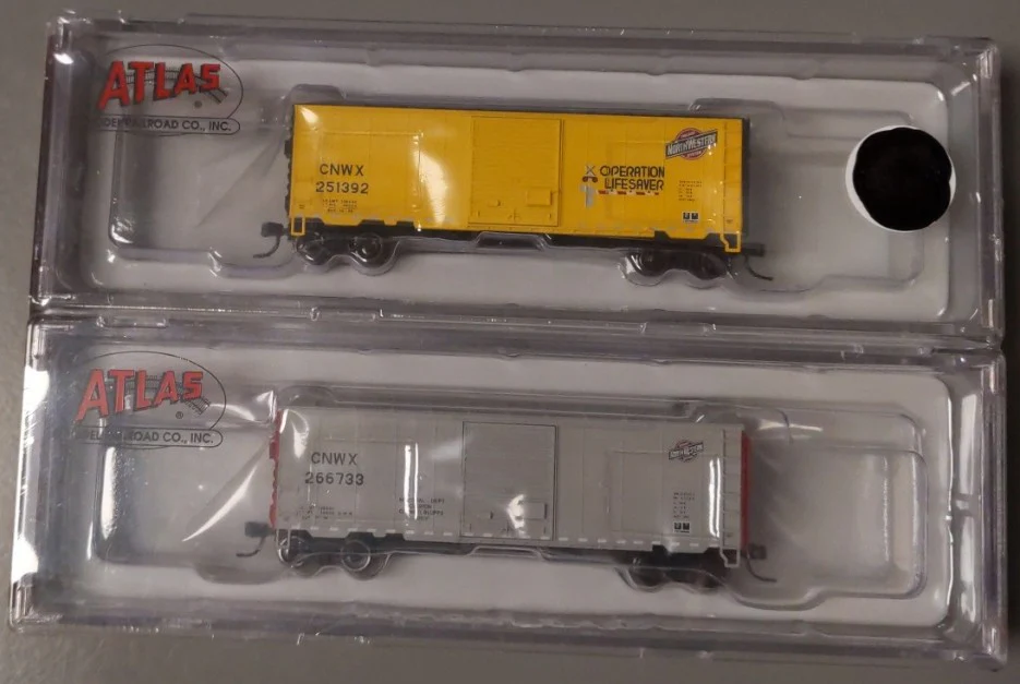 Atlas N Scale Canadian Wheat Board Maintenance of Way Boxcars (2-Pack) MT/Box