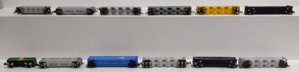 Atlas & Other N Scale Assorted Freight Cars [12] EX - Image 4